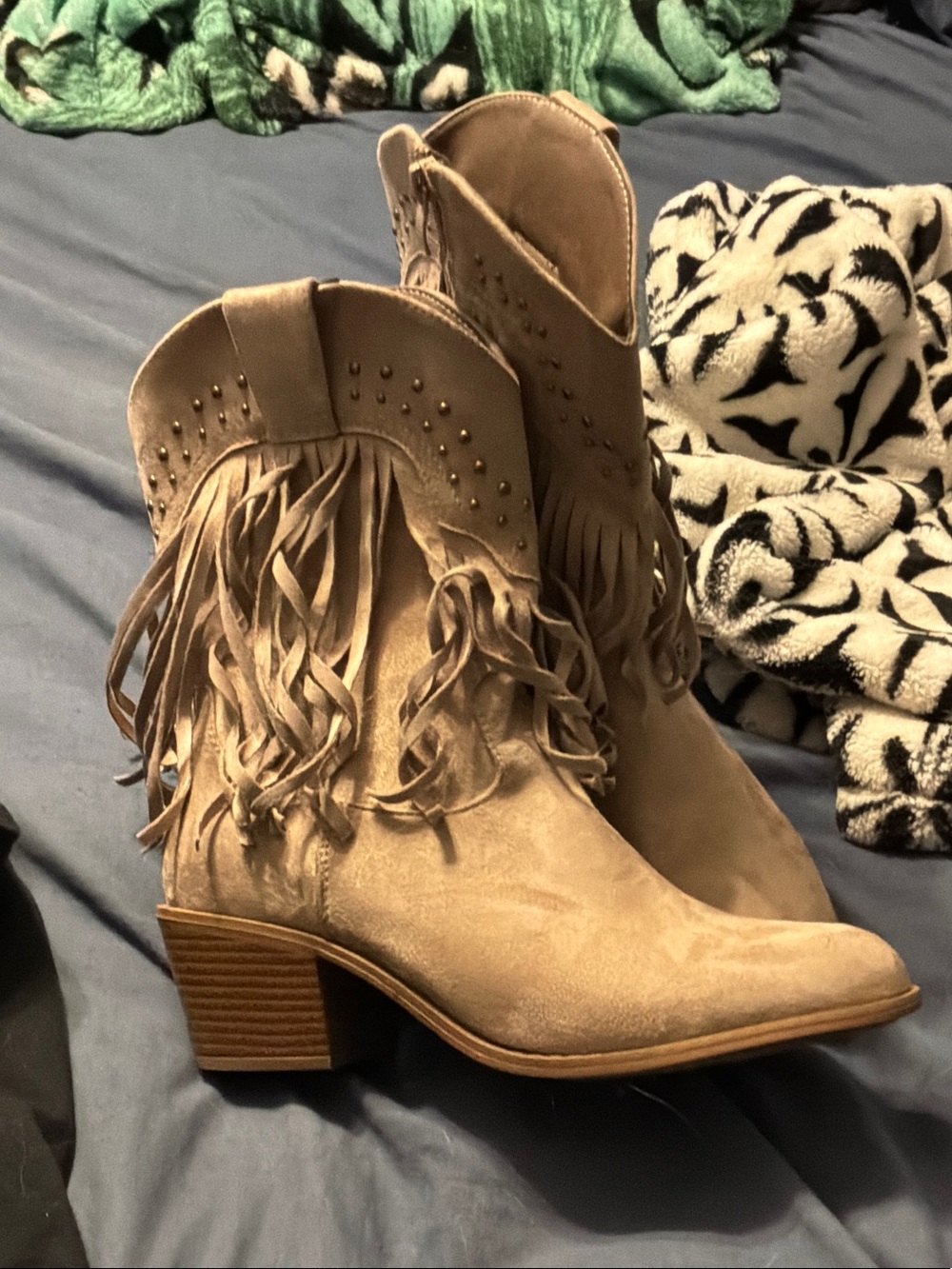 Fringed Suede Western Ankle Boots - Taupe